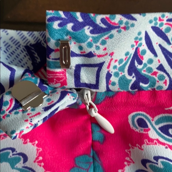 Antonio Melani Nuria printed pencil skirt. Size 10 - Picture 6 of 10